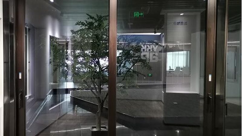 断桥铝阳光房与普通阳光房：价格差异背后的秘密